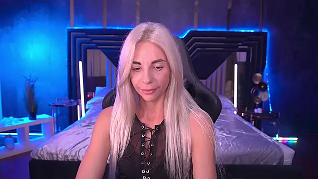 BellaRayyy online show from September 8, 2025, 7:57 pm