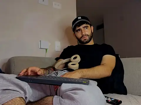 zack sullivan22 online show from December 3, 2025, 7:30 am