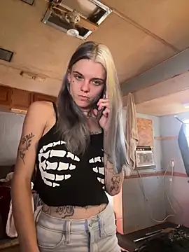 Snapshot of ittybittymeryssa chatting on February 9, 2026, 7:34 pm ittybittymeryssa online show from February 9, 2026, 7:34 pm