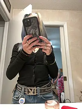 Snapshot of ittybittymeryssa chatting on February 5, 2026, 12:01 pm ittybittymeryssa online show from February 5, 2026, 12:01 pm