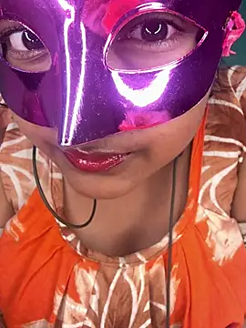 mimi87hoty online show from February 28, 2026, 6:29 pm