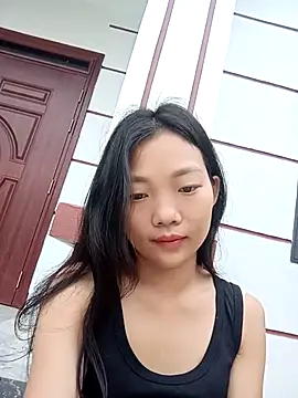 Snapshot of Ananine chatting on July 9, 2026, 11:26 pm Ananine online show from July 9, 2026, 11:26 pm
