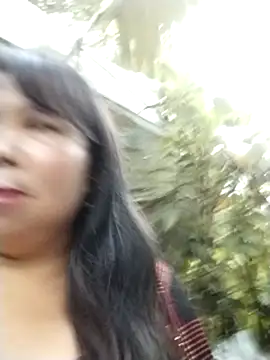 Snapshot of lusy-00 chatting on July 6, 2026, 11:39 am lusy-00 online show from July 6, 2026, 11:39 am