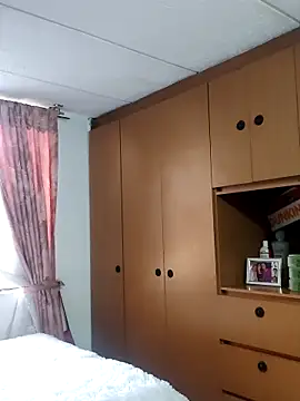 Snapshot of Queen_Ashly chatting on February 28, 2026, 9:25 pm Queen Ashly online show from February 28, 2026, 9:25 pm