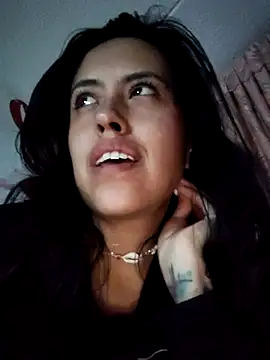 Snapshot of Queen_Ashly chatting on March 20, 2026, 2:45 am Queen Ashly online show from March 20, 2026, 2:45 am