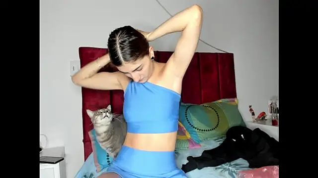 ScarletWitch X online show from October 27, 2025, 11:05 pm