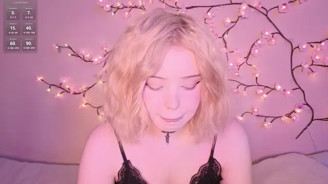 RileyVice online show from April 28, 2026, 8:30 am