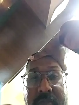 Snapshot of samura55 chatting on November 5, 2025, 7:44 am samura55 online show from November 5, 2025, 7:44 am