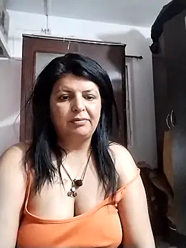 Snapshot of Jann_Riya333 chatting on March 10, 2026, 4:27 am Jann Riya333 online show from March 10, 2026, 4:27 am