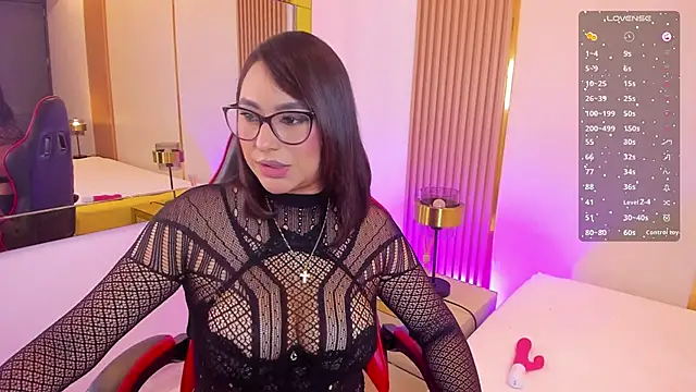 KendallJay online show from June 15, 2026, 4:45 am