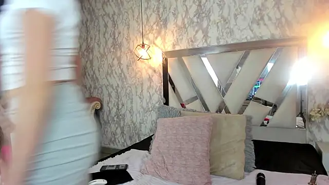 Candy Hott7 online show from February 27, 2026, 9:25 pm