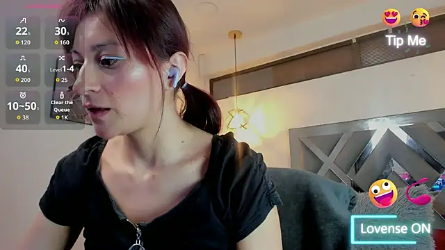 Candy Hott7 online show from October 8, 2025, 8:42 pm