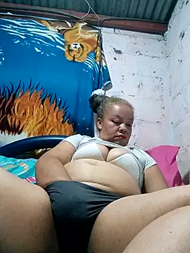 margaritamadura online show from October 3, 2025, 2:48 am