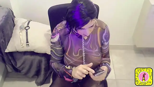 Morgane818181 online show from November 15, 2025, 9:19 pm