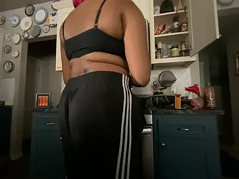 Snapshot of princesslivv chatting on February 20, 2026, 6:54 pm princesslivv online show from February 20, 2026, 6:54 pm