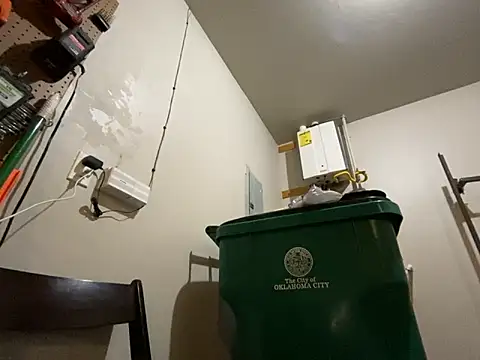 Snapshot of princesslivv chatting on November 15, 2025, 12:36 am princesslivv online show from November 15, 2025, 12:36 am