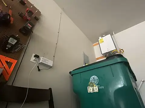 Snapshot of princesslivv chatting on November 21, 2025, 9:36 pm princesslivv online show from November 21, 2025, 9:36 pm