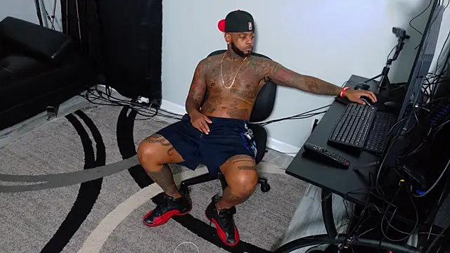 SLANGONDEMHOES online show from November 15, 2025, 9:30 pm