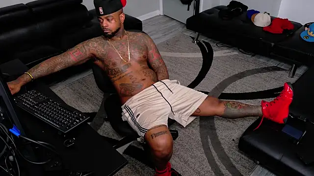 SLANGONDEMHOES online show from April 22, 2026, 2:02 pm