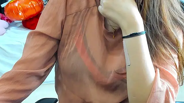 Shawtty Girl online show from November 2, 2025, 7:08 pm