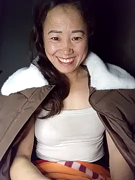 Fienjr online show from December 3, 2025, 8:19 pm