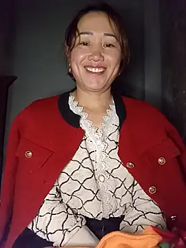 Fienjr online show from December 2, 2025, 1:35 pm