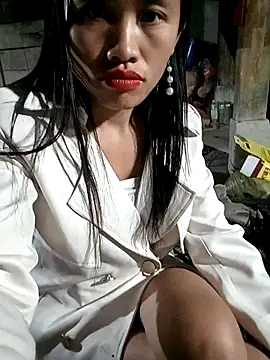 Snapshot of rubi_bae chatting on March 6, 2026, 12:11 pm rubi bae online show from March 6, 2026, 12:11 pm