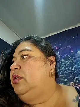 curvy diva  online show from April 30, 2026, 10:00 am