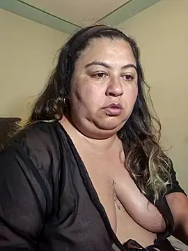 curvy diva  online show from March 9, 2026, 11:14 am