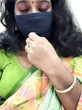 saritha29 online show from October 2, 2025, 5:05 pm