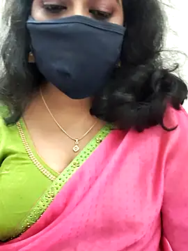 saritha29 online show from September 29, 2025, 5:18 pm