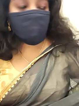 saritha29 online show from October 1, 2025, 5:39 pm