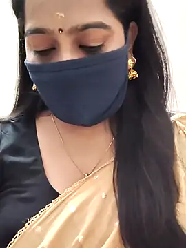 saritha29 online show from April 25, 2026, 5:32 am