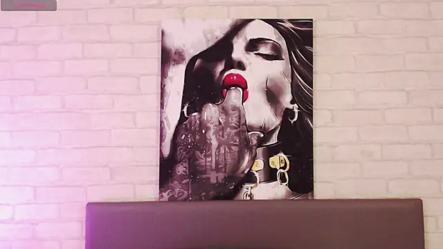 Ericha Stone online show from October 2, 2025, 8:07 am