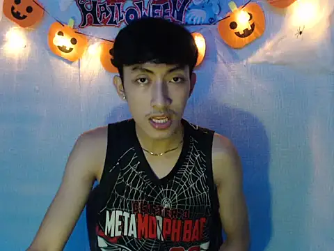 Make your ladyxx online show from October 16, 2025, 8:00 am