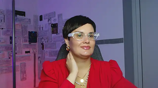 Snapshot of LauraDavidsons chatting on September 14, 2025, 7:20 am LauraDavidsons online show from September 14, 2025, 7:20 am