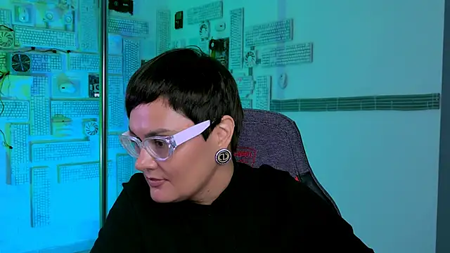 Snapshot of LauraDavidsons chatting on September 28, 2025, 4:03 pm LauraDavidsons online show from September 28, 2025, 4:03 pm