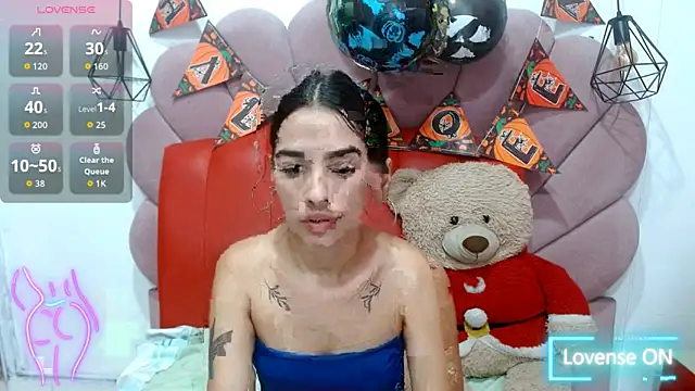 vanesa19  online show from October 28, 2025, 5:01 pm