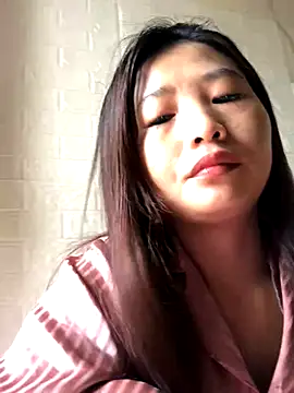 LiLy-0477 online show from October 4, 2025, 8:27 am