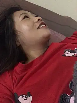 LiLy-0477 online show from September 11, 2025, 12:21 am