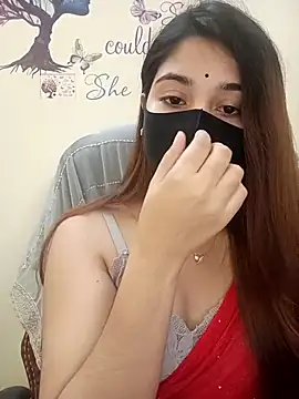 midnightmuse-03 online show from October 15, 2025, 7:11 pm