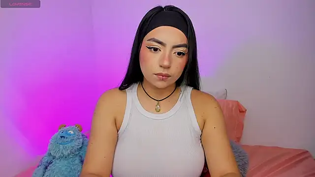 sammy bunny1 online show from November 30, 2025, 5:08 am