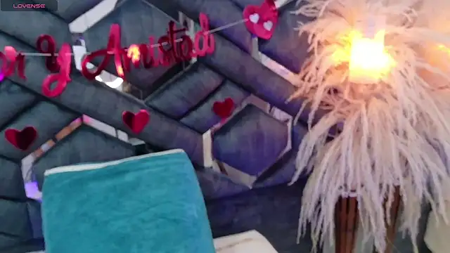 Madison 03 online show from September 23, 2025, 5:36 am