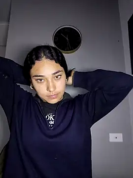 AmberGold- online show from November 8, 2025, 9:13 am