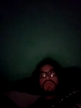 Snapshot of Frnlove521 chatting on December 22, 2025, 8:36 am Frnlove521 online show from December 22, 2025, 8:36 am