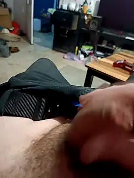 Snapshot of Frnlove521 chatting on November 28, 2025, 3:07 am Frnlove521 online show from November 28, 2025, 3:07 am