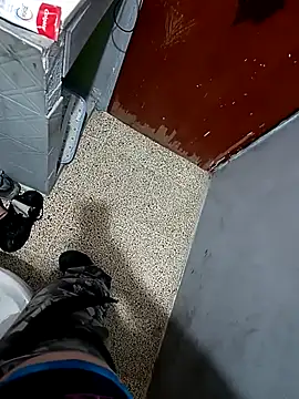 Snapshot of Frnlove521 chatting on October 26, 2025, 7:53 am Frnlove521 online show from October 26, 2025, 7:53 am