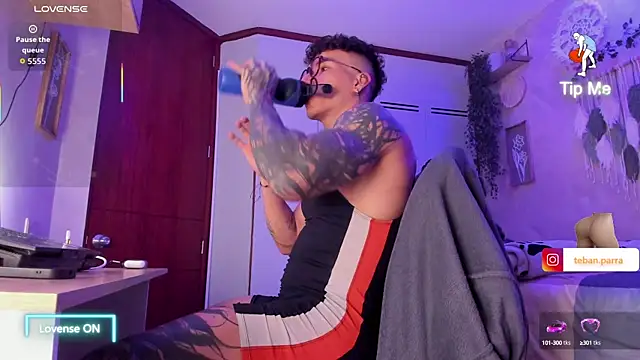 estebandi do online show from September 18, 2025, 11:02 am