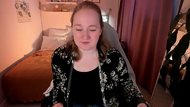 Kitty Rest  online show from May 8, 2026, 2:32 pm