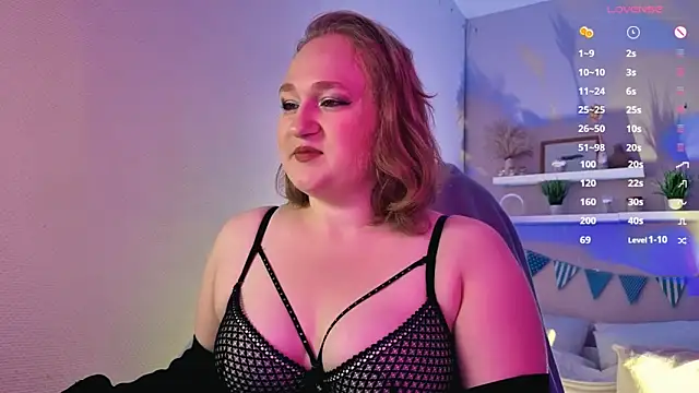 Kitty Rest  online show from October 10, 2025, 2:29 pm